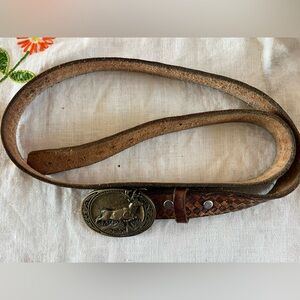 Vintage First Edition leather belt w/solid brass buckle running deer #895